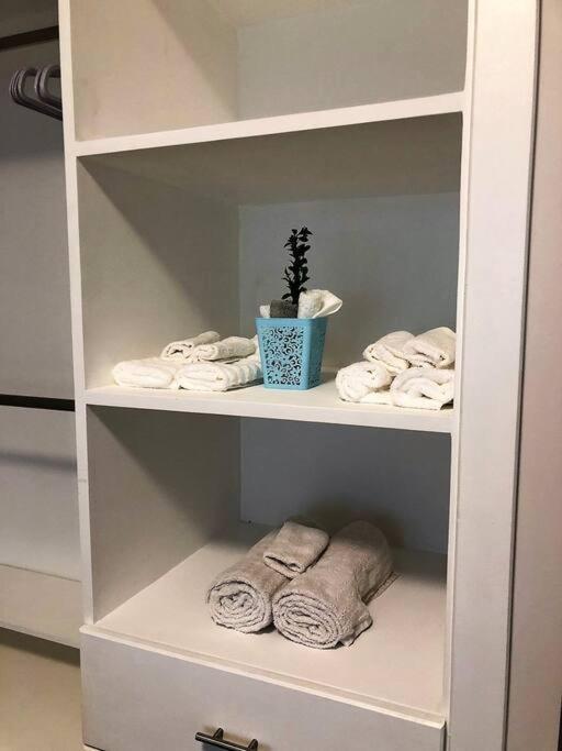Lovely 1 Bedroom Apartment W/Private Parking Ensenada Dış mekan fotoğraf